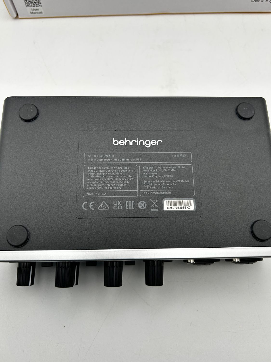 Behringer UMC204HD – interfejs audio/MIDI USB
