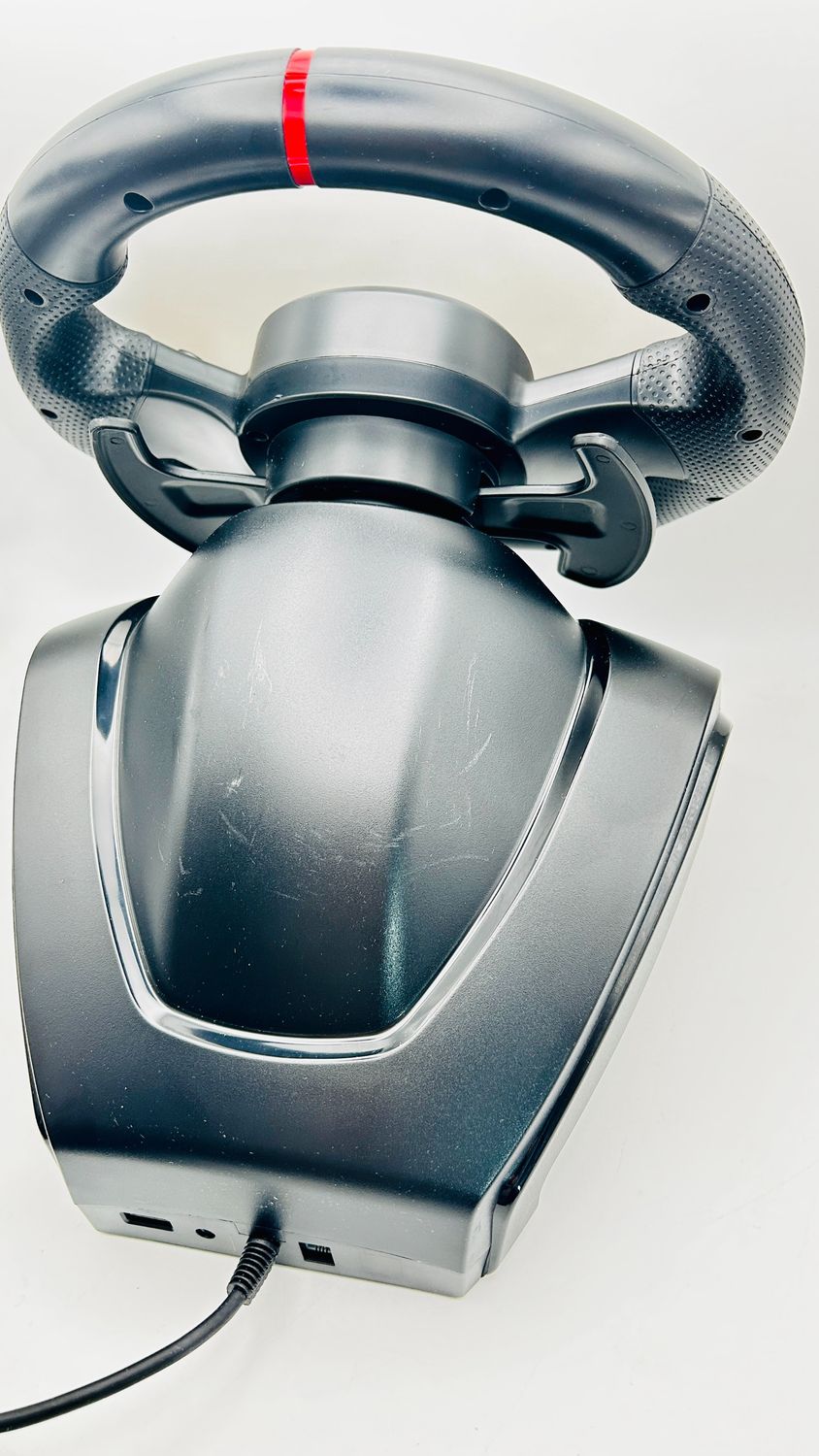 Superdrive SV650 Racing Wheel – kierownica wyścigowa z pedałami