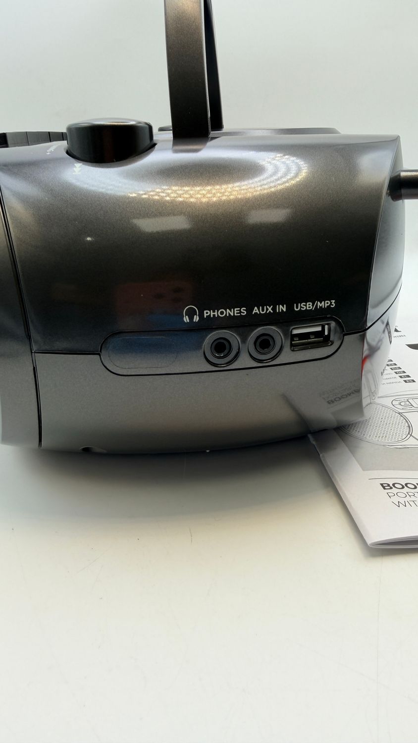 Aiwa BBTC-550BK – przenośne radio kasetowe z CD, Bluetooth i USB