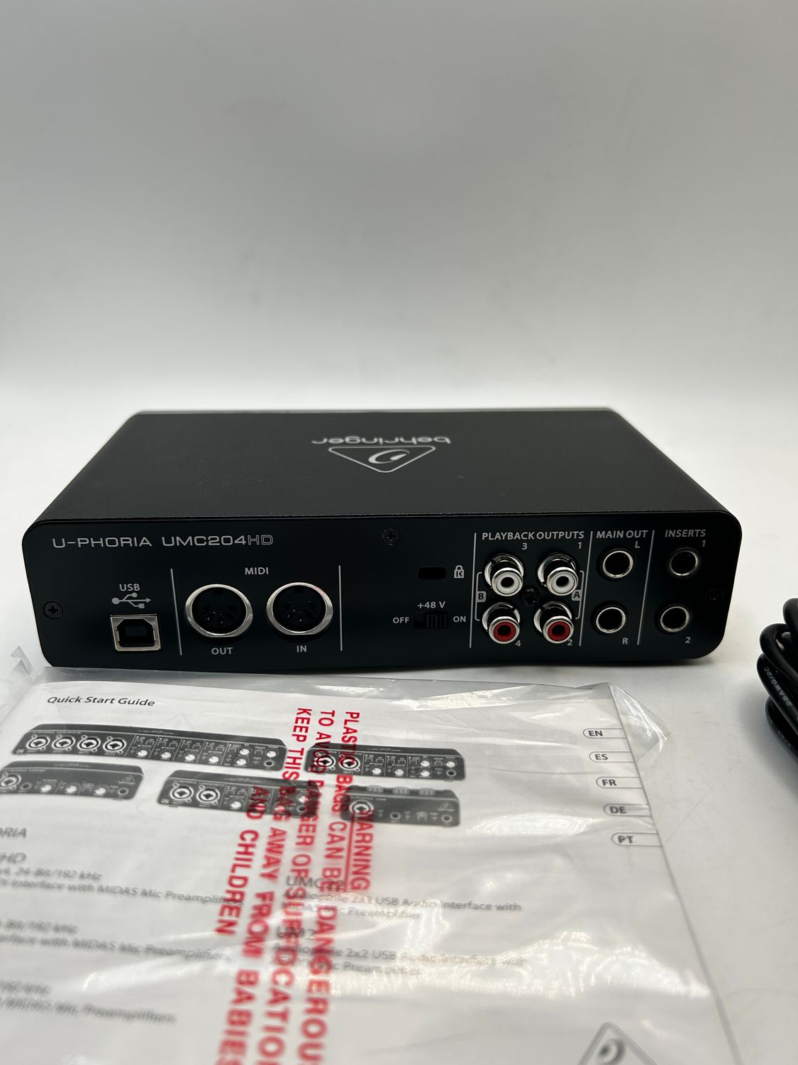 Behringer UMC204HD - audiofilski interfejs audio MIDI USB 2x4, 24 bity