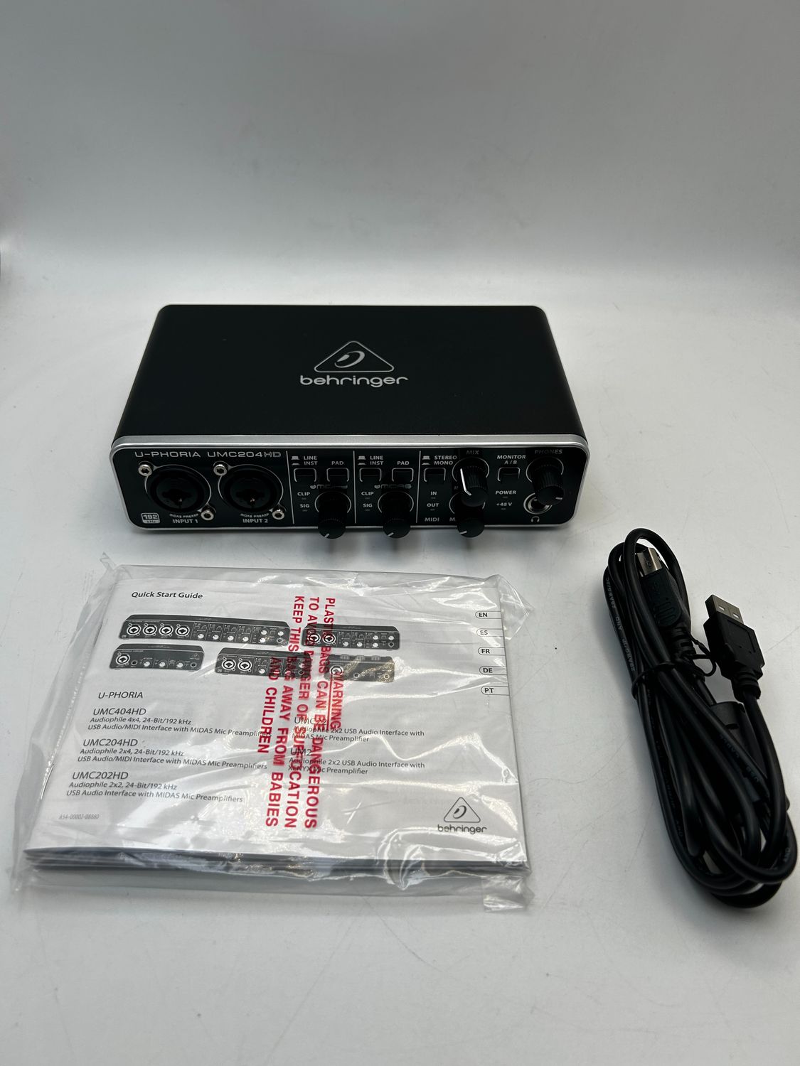 Behringer UMC204HD - audiofilski interfejs audio MIDI USB 2x4, 24 bity