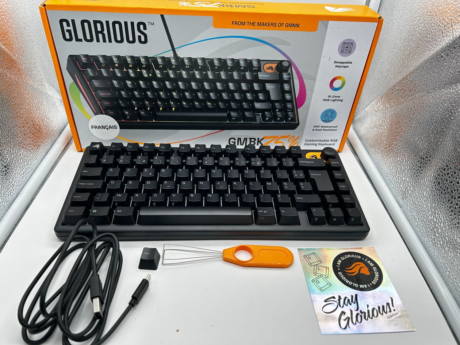 Glorious Klawiatura gamingowa GMBK 75% (układ ISO FR) - wymienne nasad