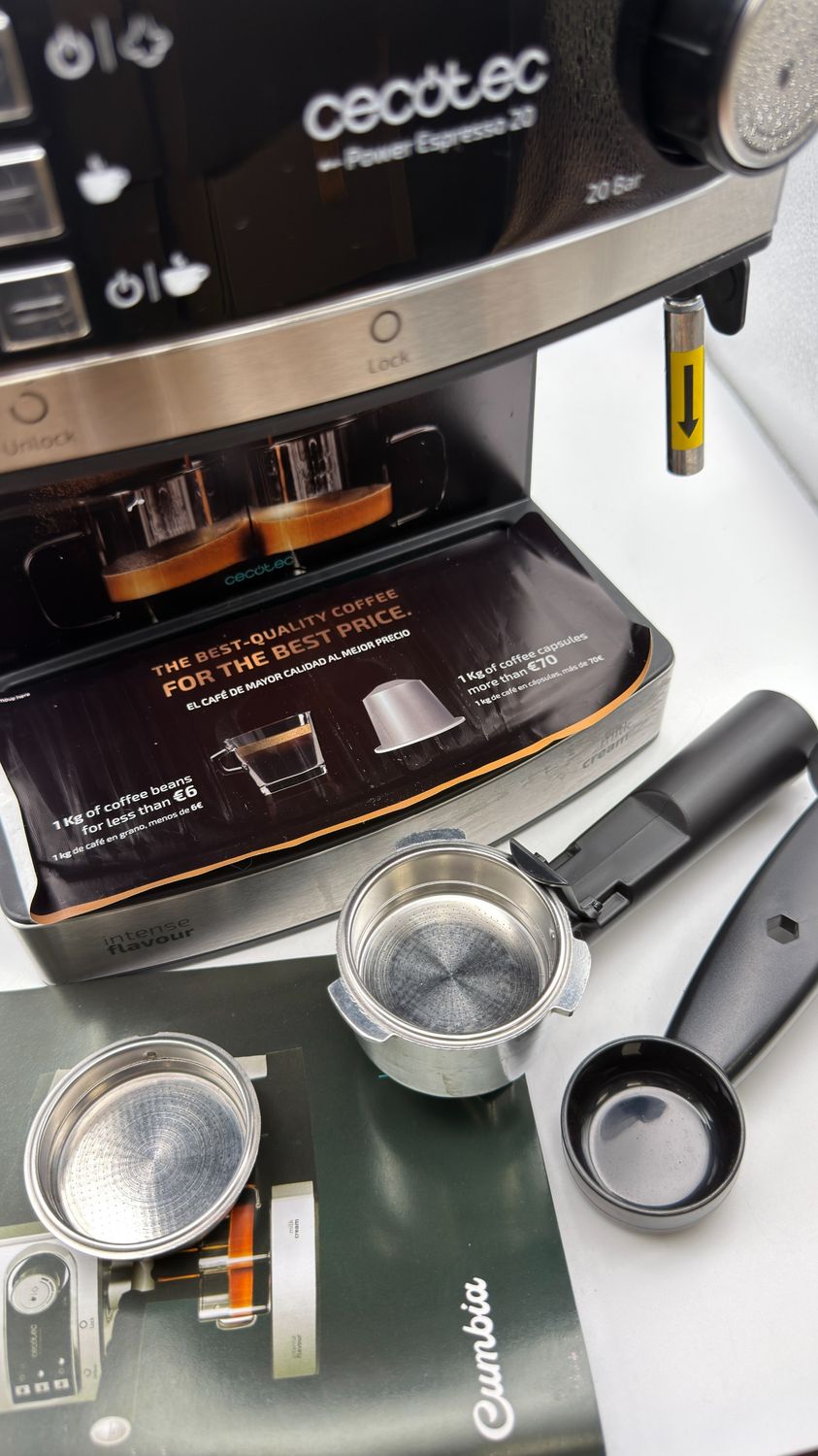 Ekspres ciśnieniowy Cecotec Power Espresso 20 850 W 20 bar czarny