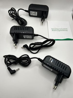 3 zasilacze sieciowe do systemu DMX512 Ukfog ZQ14013