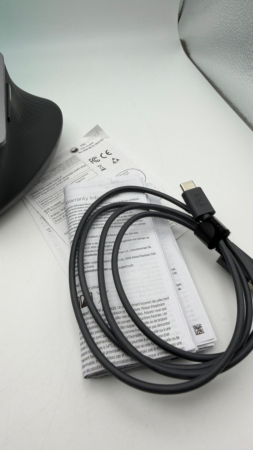 Logitech MX Vertical Ergonomiczna mysz bezprzewodowa