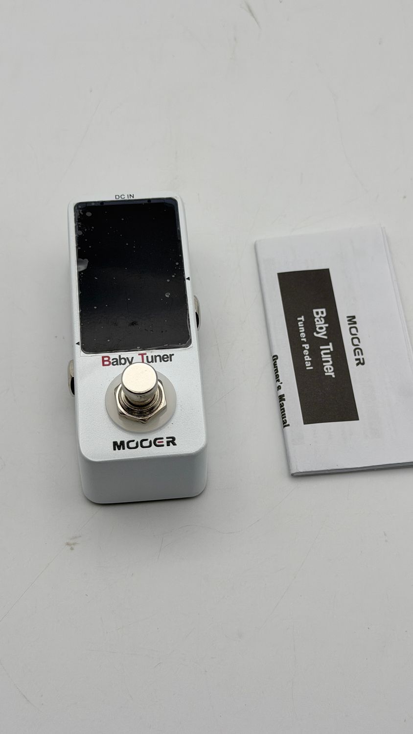 Mooer BABY TUNER - pedał efektów