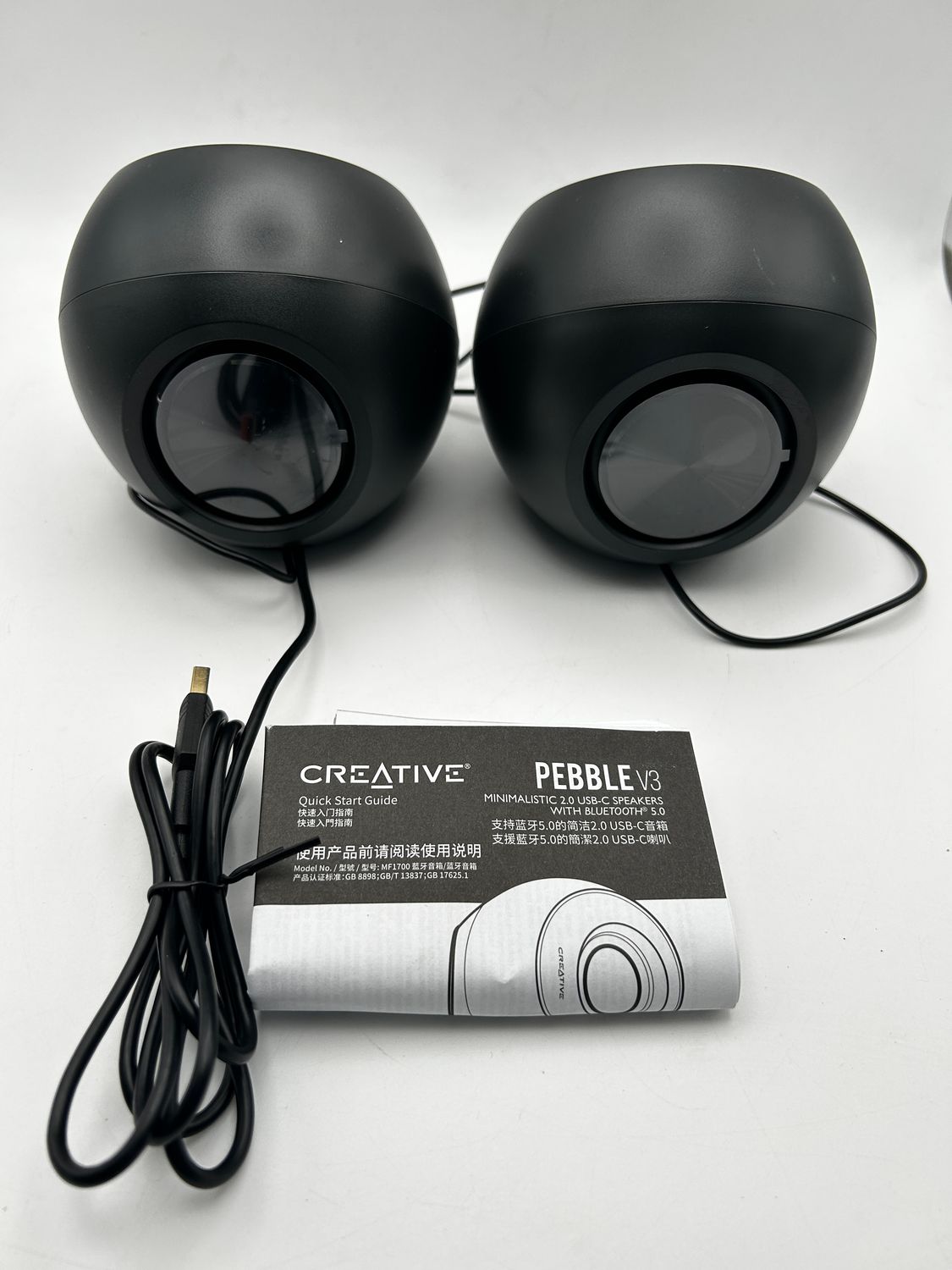 CREATIVE Labs Pebble V3 Noir z przewodem i bezprzewodowy 8 W
