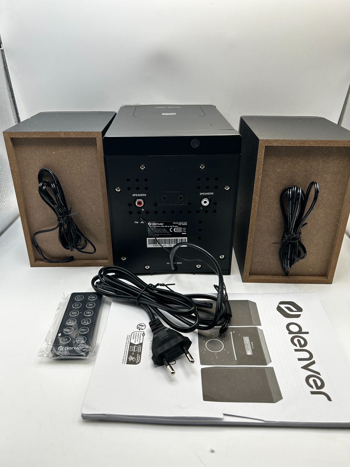 Denver MCA-240 – kompaktowy zestaw stereo do domu