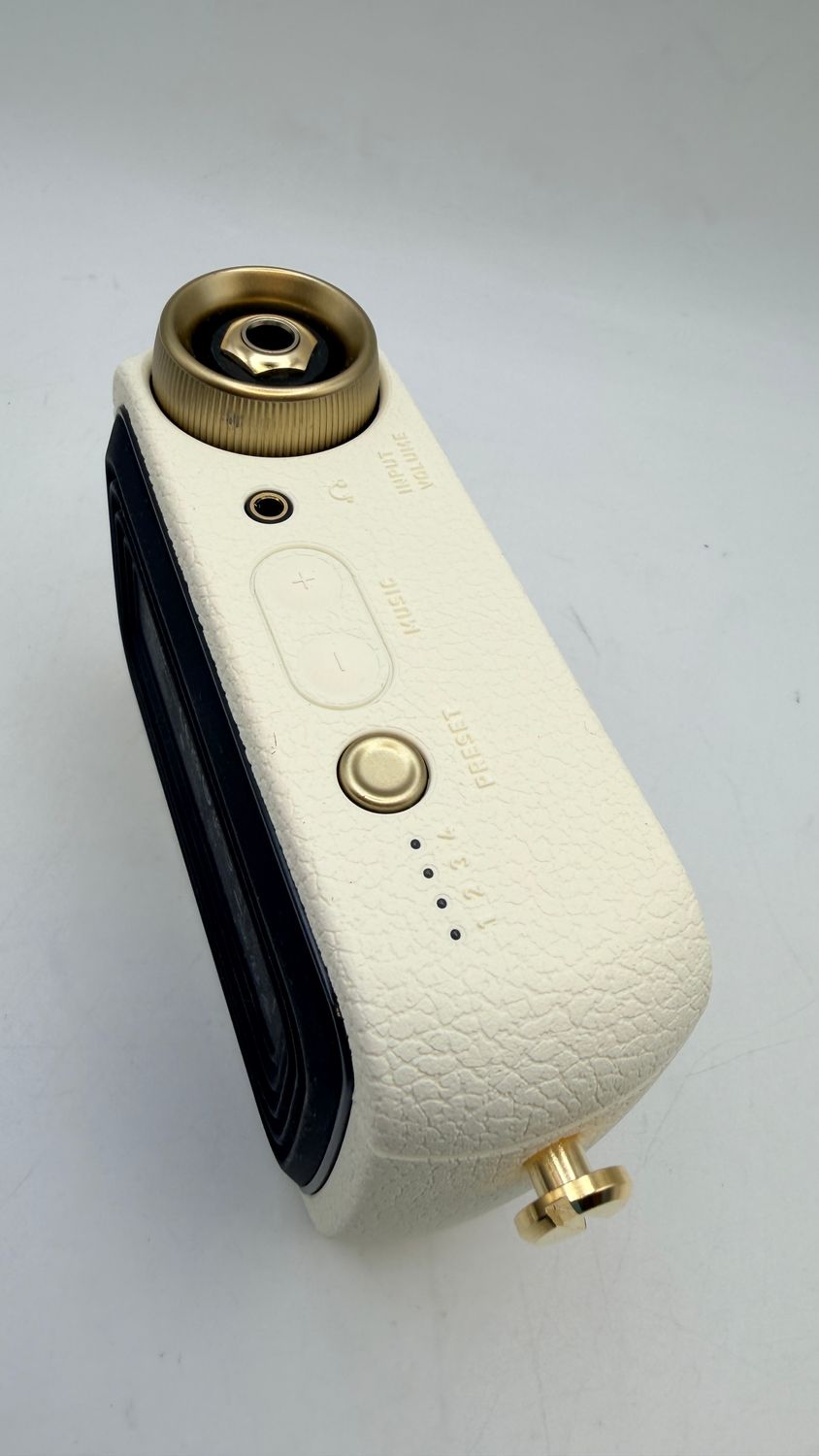 Positive Grid Spark GO Pearl 5 W – uszkodzony wzmacniacz gitarowy