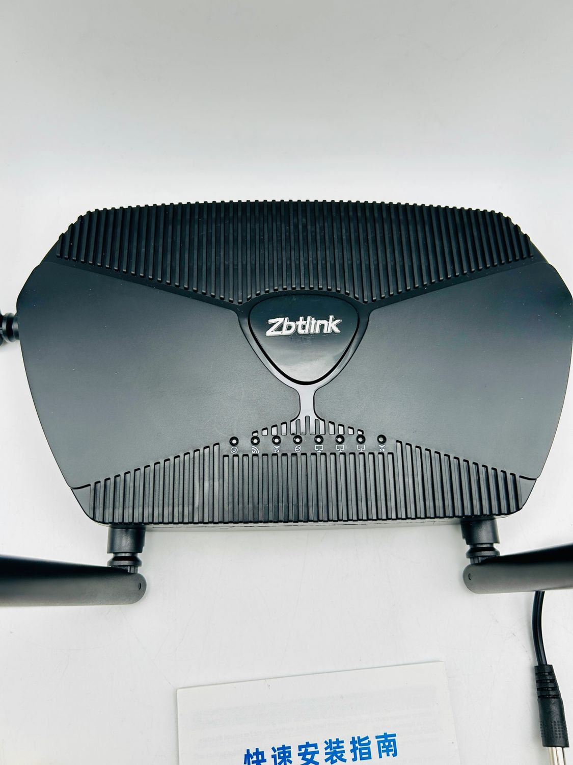 Router Zbtlink AX3000 Cat 6 5G LTE z podwójnym gniazdem SIM