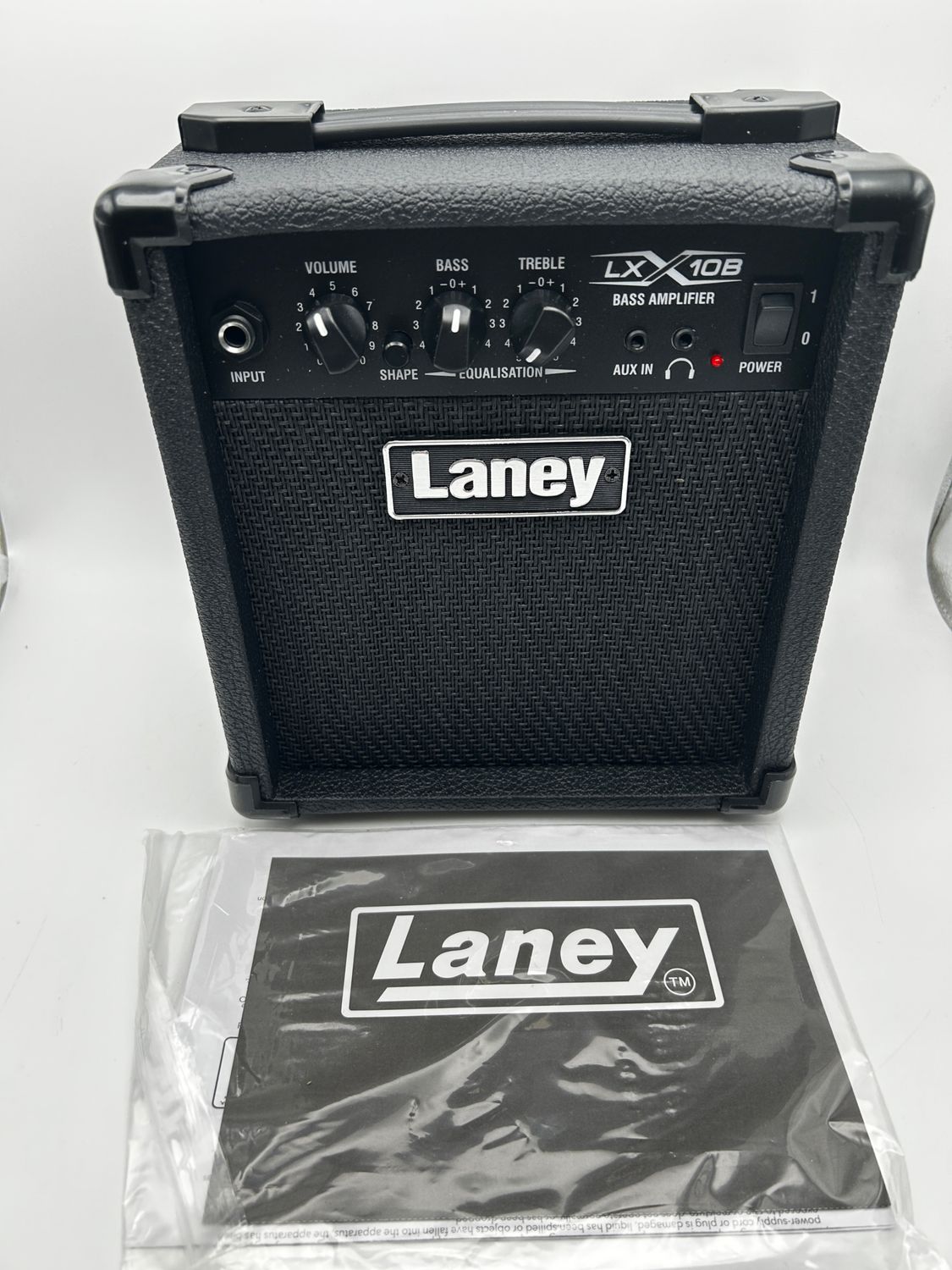 Laney LX10B Bass Amp - wzmacniacz basowy 10 W