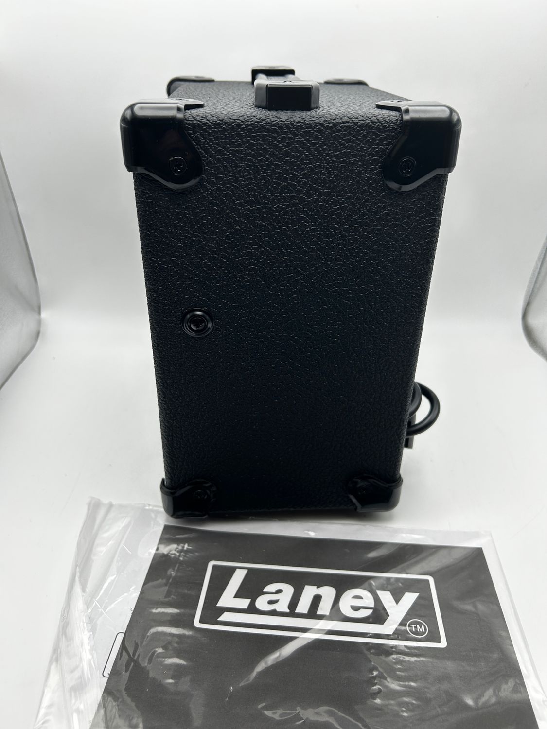 Laney LX10B Bass Amp - wzmacniacz basowy 10 W