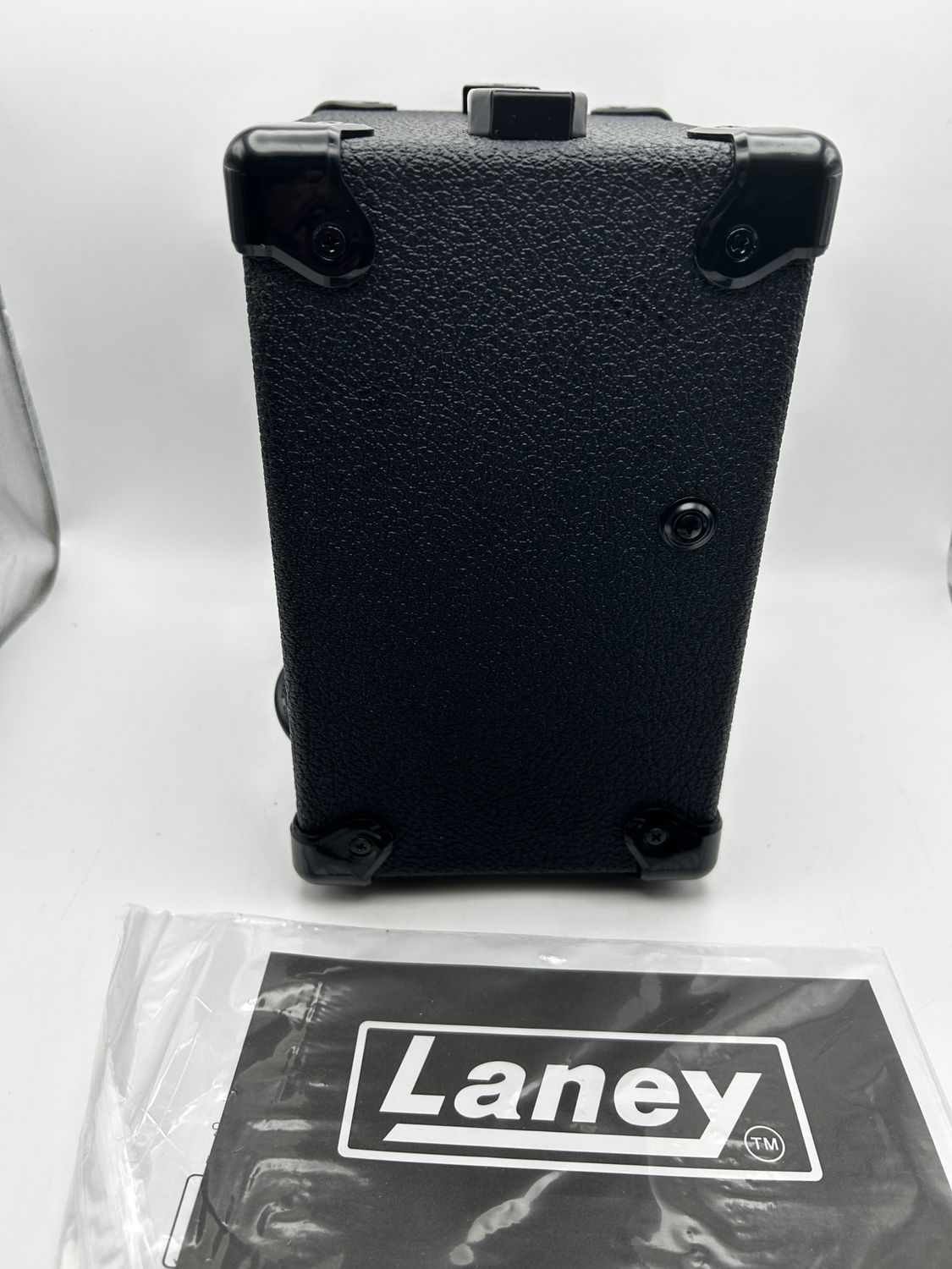 Laney LX10B Bass Amp - wzmacniacz basowy 10 W