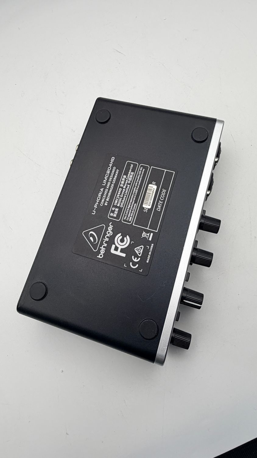 Behringer UMC204HD – interfejs audio/MIDI