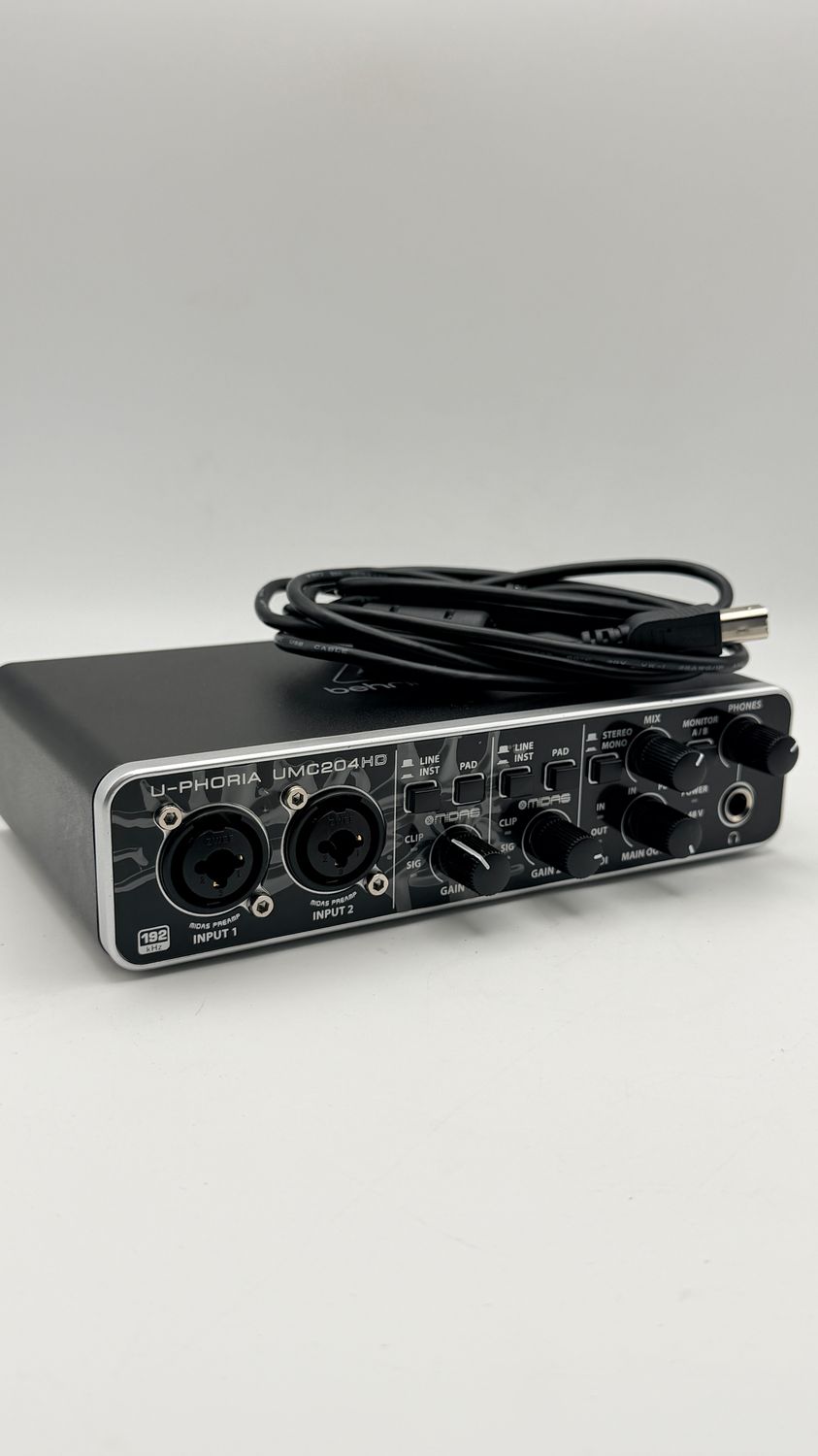 Behringer UMC204HD – interfejs audio/MIDI