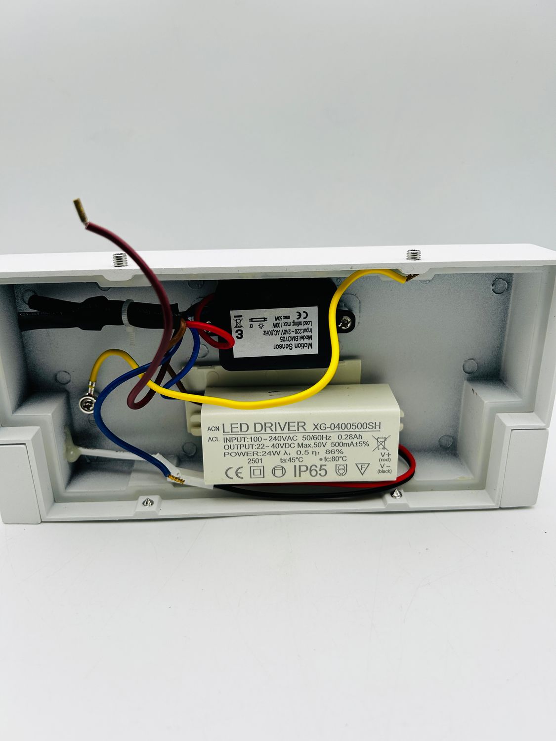 Klighten kinkiet LED 24W z czujnikiem ruchu IP65