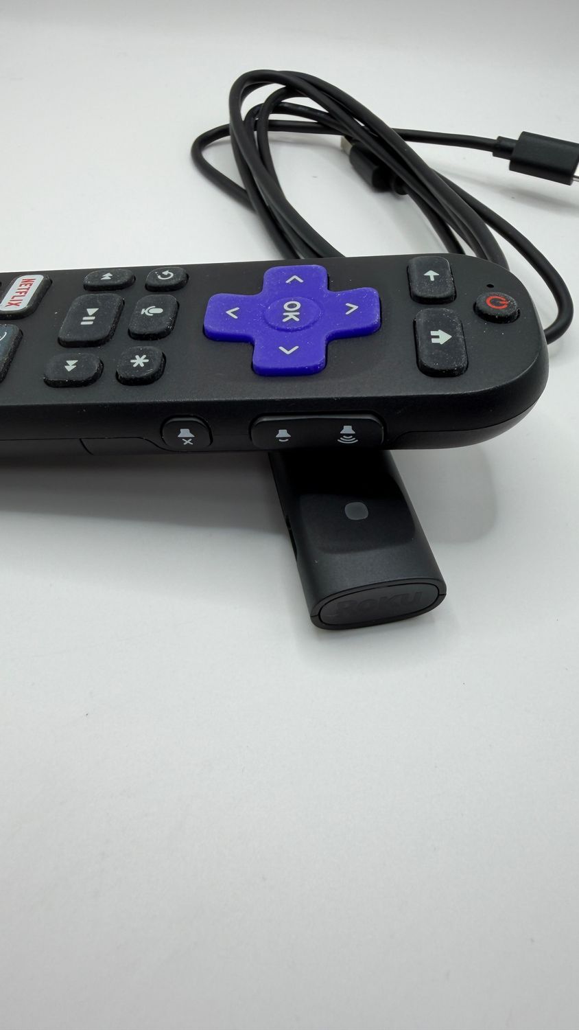 Roku Streaming Stick Plus 2025 – urządzenie do streamingu 4K i HDR do TV