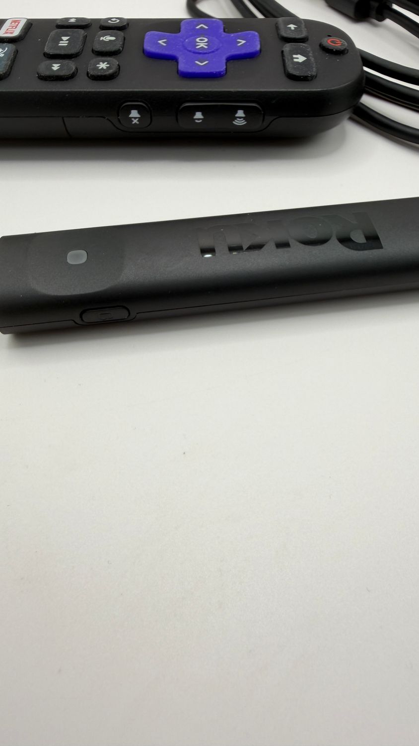 Roku Streaming Stick Plus 2025 – urządzenie do streamingu 4K i HDR do TV