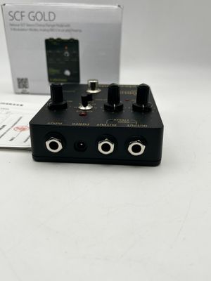 TC Electronic Stereo Chorus Flanger SCF GOLD, czarny