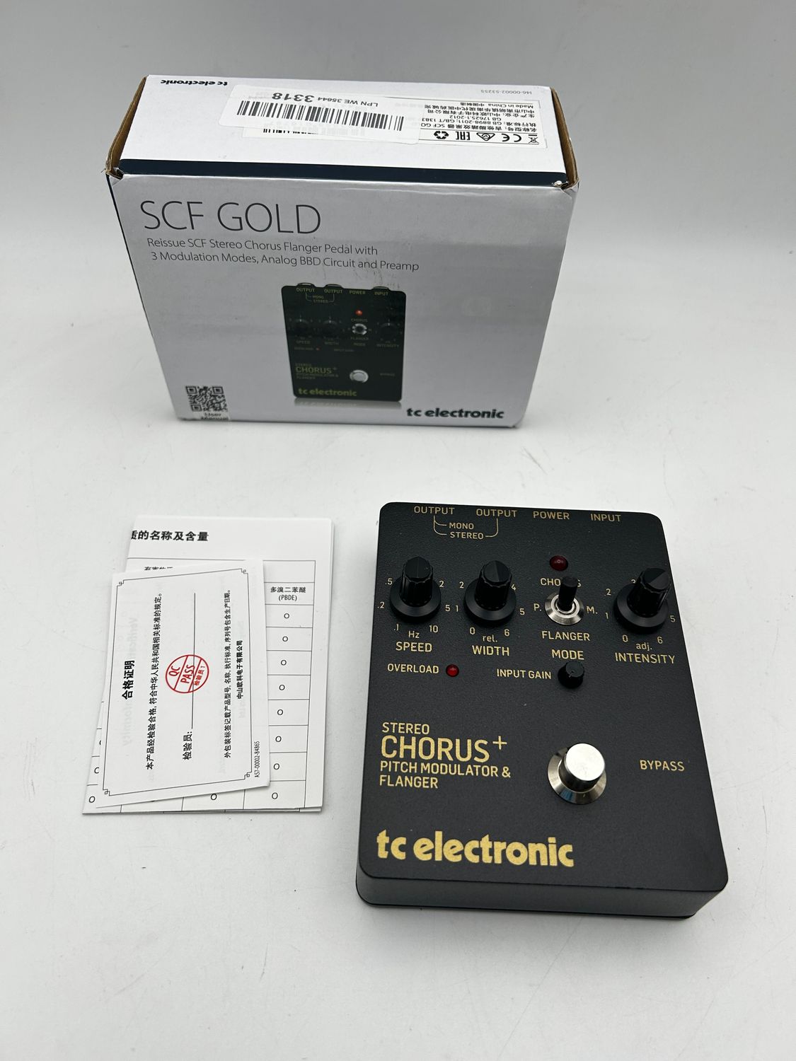 TC Electronic Stereo Chorus Flanger SCF GOLD, czarny