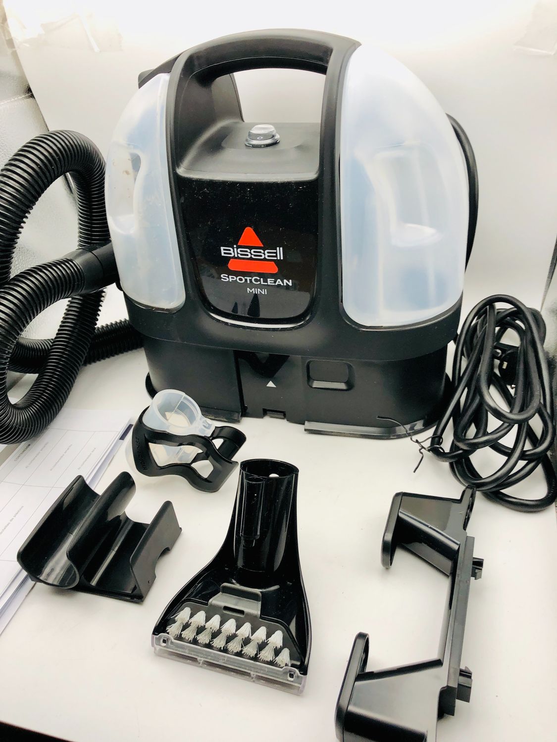 BISSELL SpotClean Mini Corded – przenośny odkurzacz do prania dywanów