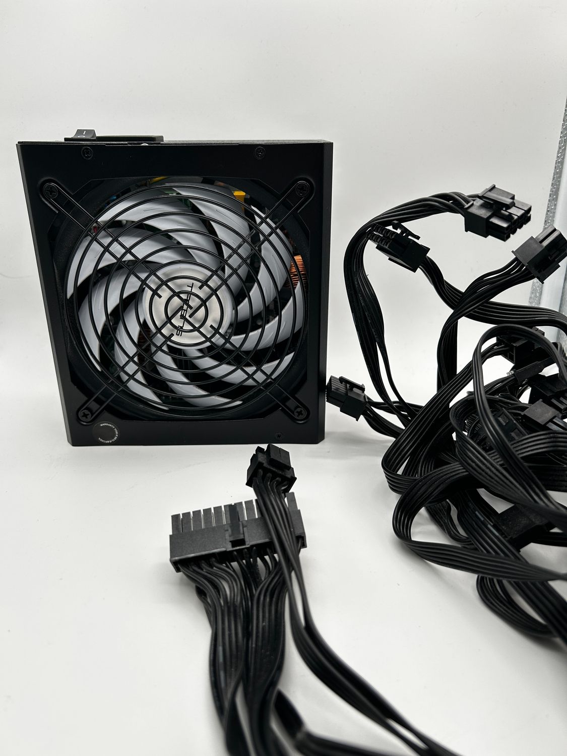 Tacens RADIX VII AG 800M, modularny zasilacz do PC ATX 800W, 80Plus Sl