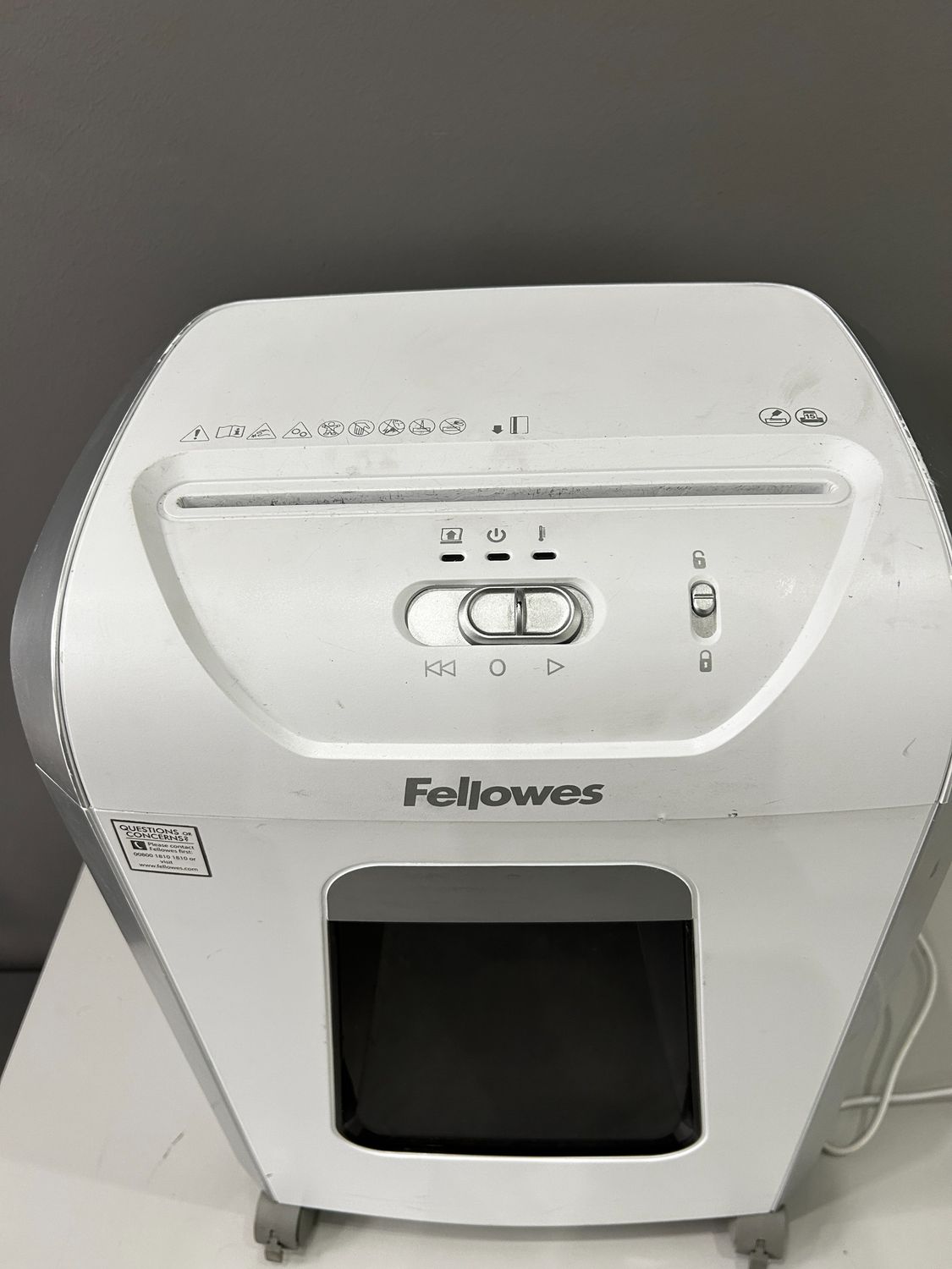 Niszczarka do papieru Fellowes Powershred 15C, 15 arkuszy, P4
