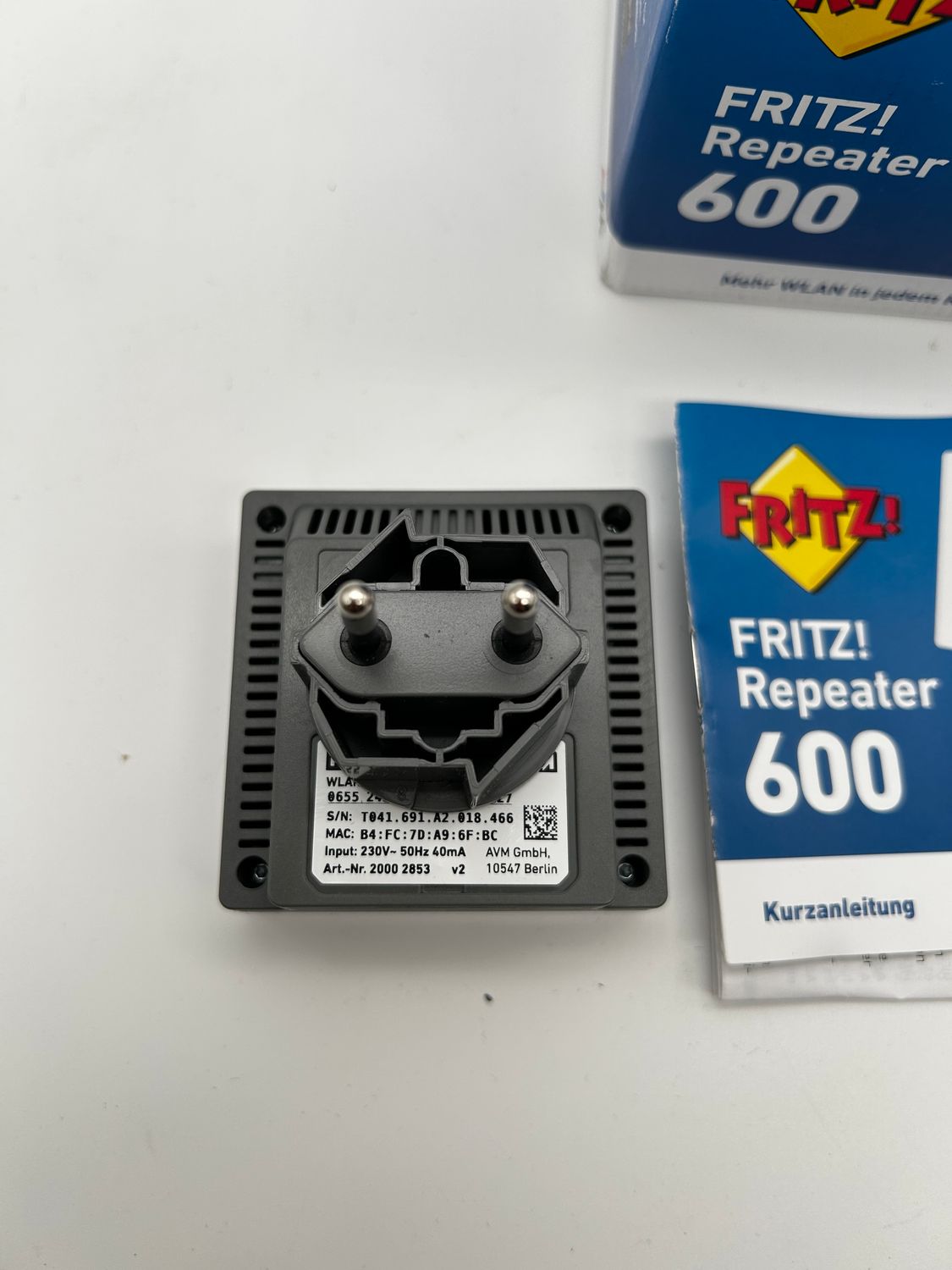 FRITZ! Repeater 600 | rozszerzenie Wi-Fi do 600 Mbit/s | kompaktowy i