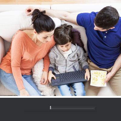 Logitech K400 Plus Bezprzewodowa Klawiatura TV z Panelem Dotykowym, Łt