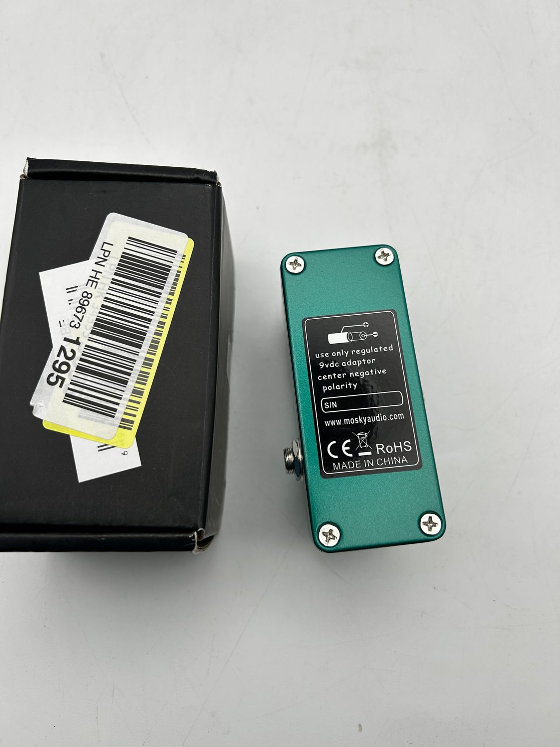 Mosky CH-VIBE – vintage’owy pedał chorus/vibrato, zielony