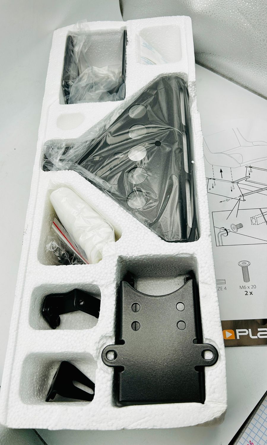 Playseat - Uchwyt na dźwignię zmiany biegów Pro (PS4)