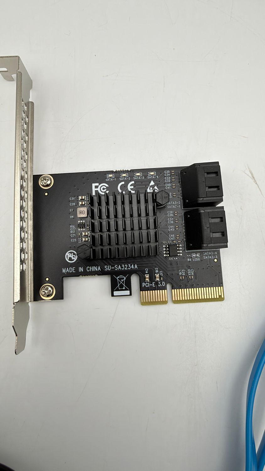 GLOTRENDS SA3234-C 4-portowa karta rozszerzeń PCIe x4 SATA