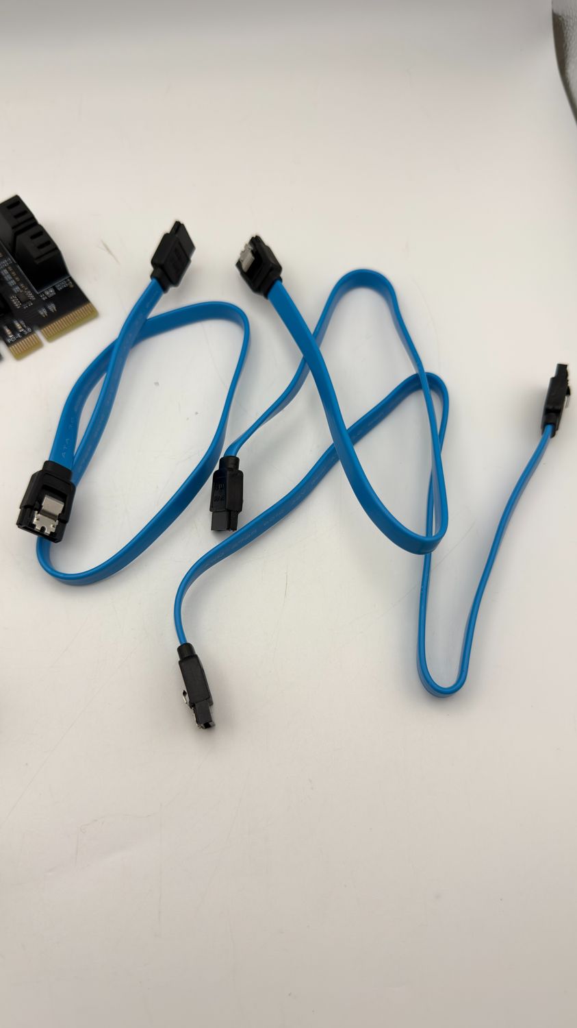 GLOTRENDS SA3234-C 4-portowa karta rozszerzeń PCIe x4 SATA