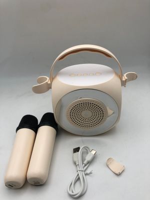Celly PARTYMIC2WH – bezprzewodowy głośnik z dwoma mikrofonami i światłami RGB