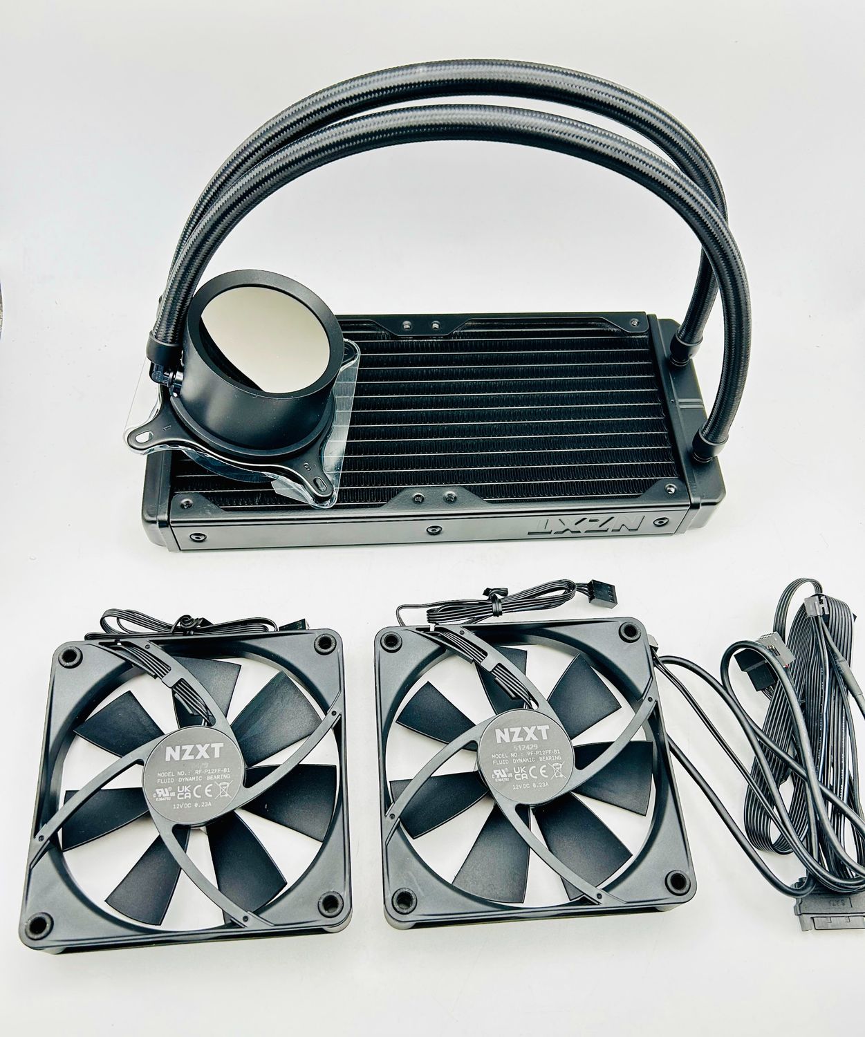 NZXT Kraken 240 RL-KN240-B1 – Chłodzenie wodne CPU AIO 240 mm uszkodzone