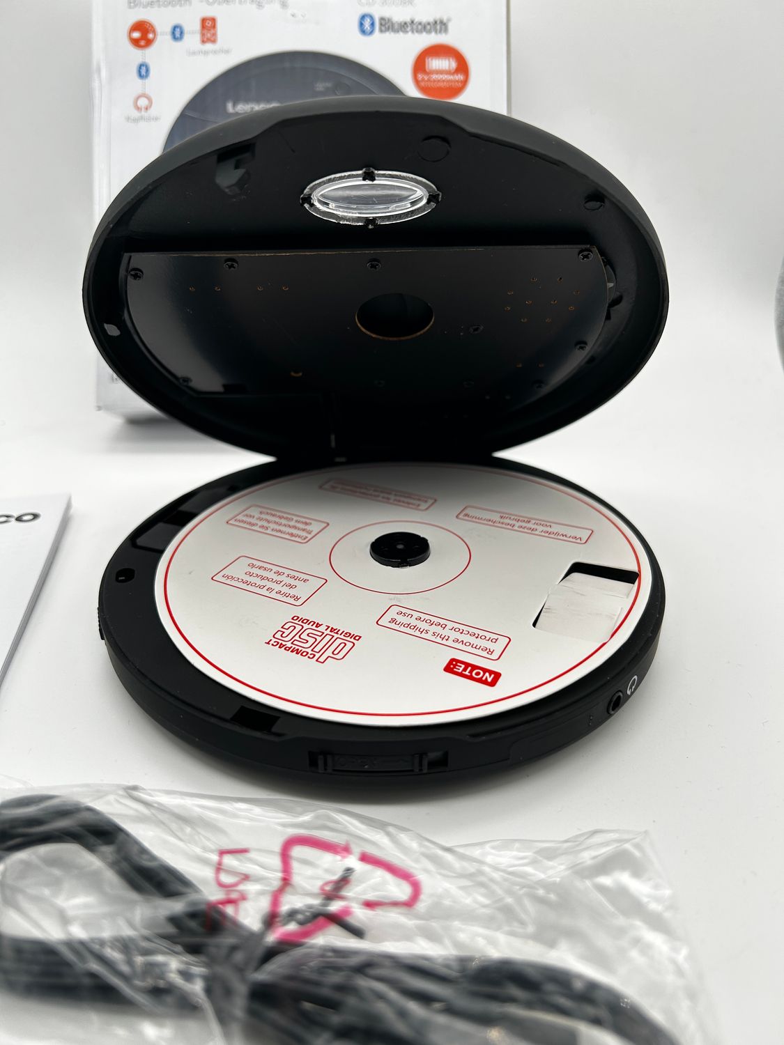 Lenco CD-300 – przenośny odtwarzacz CD/MP3 z Bluetooth, czarny