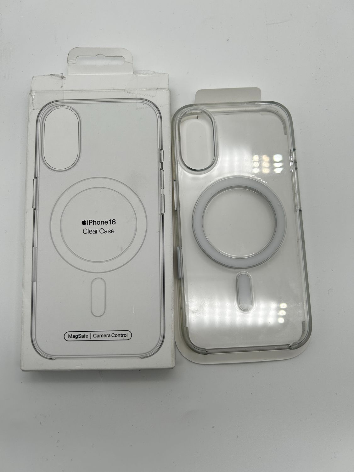 Apple iPhone 16 etui Clear z MagSafe