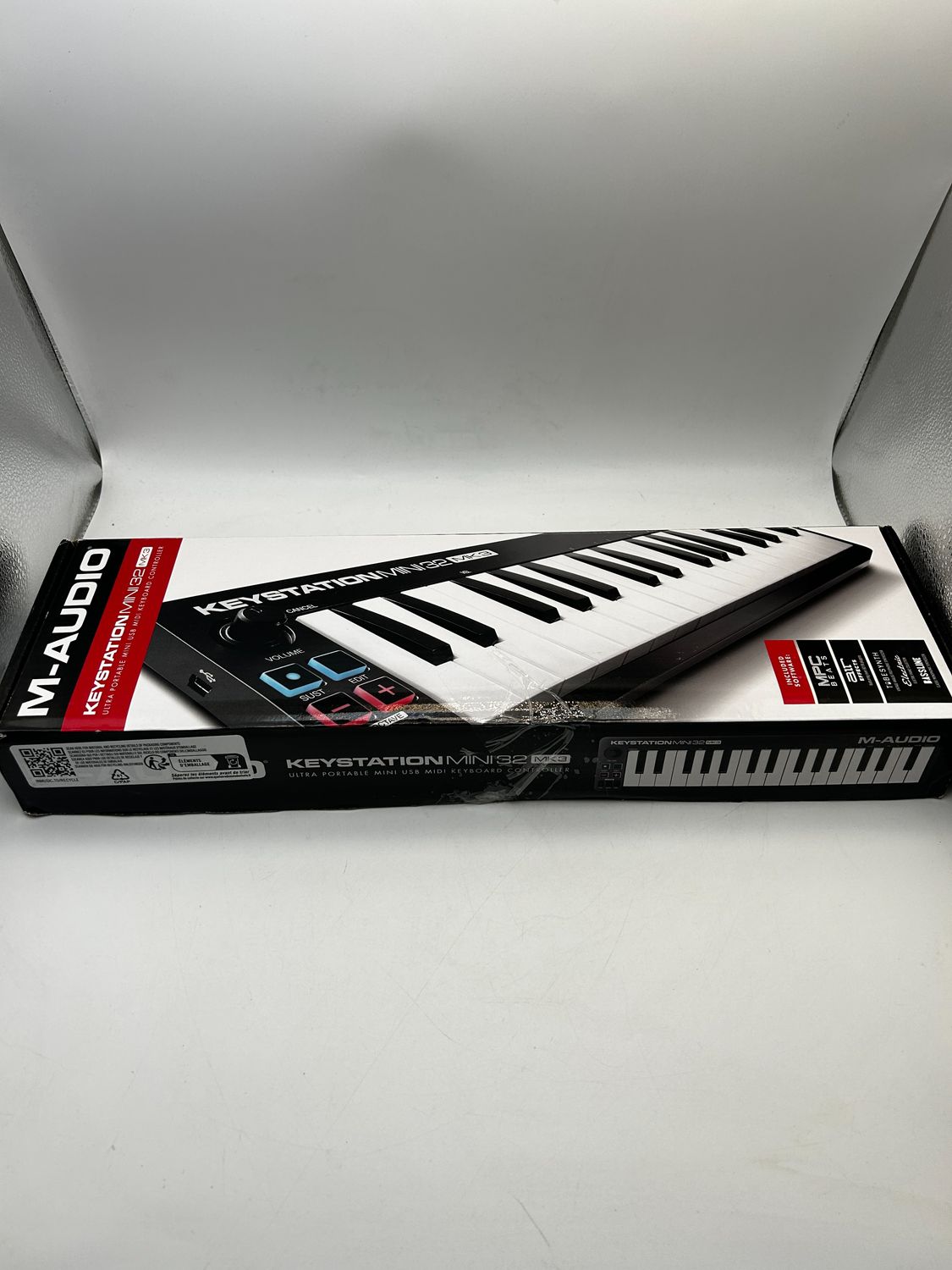 M-AUDIO Keystation Mini 32 MK3 ultraprzenośny mini kontroler klawiatur