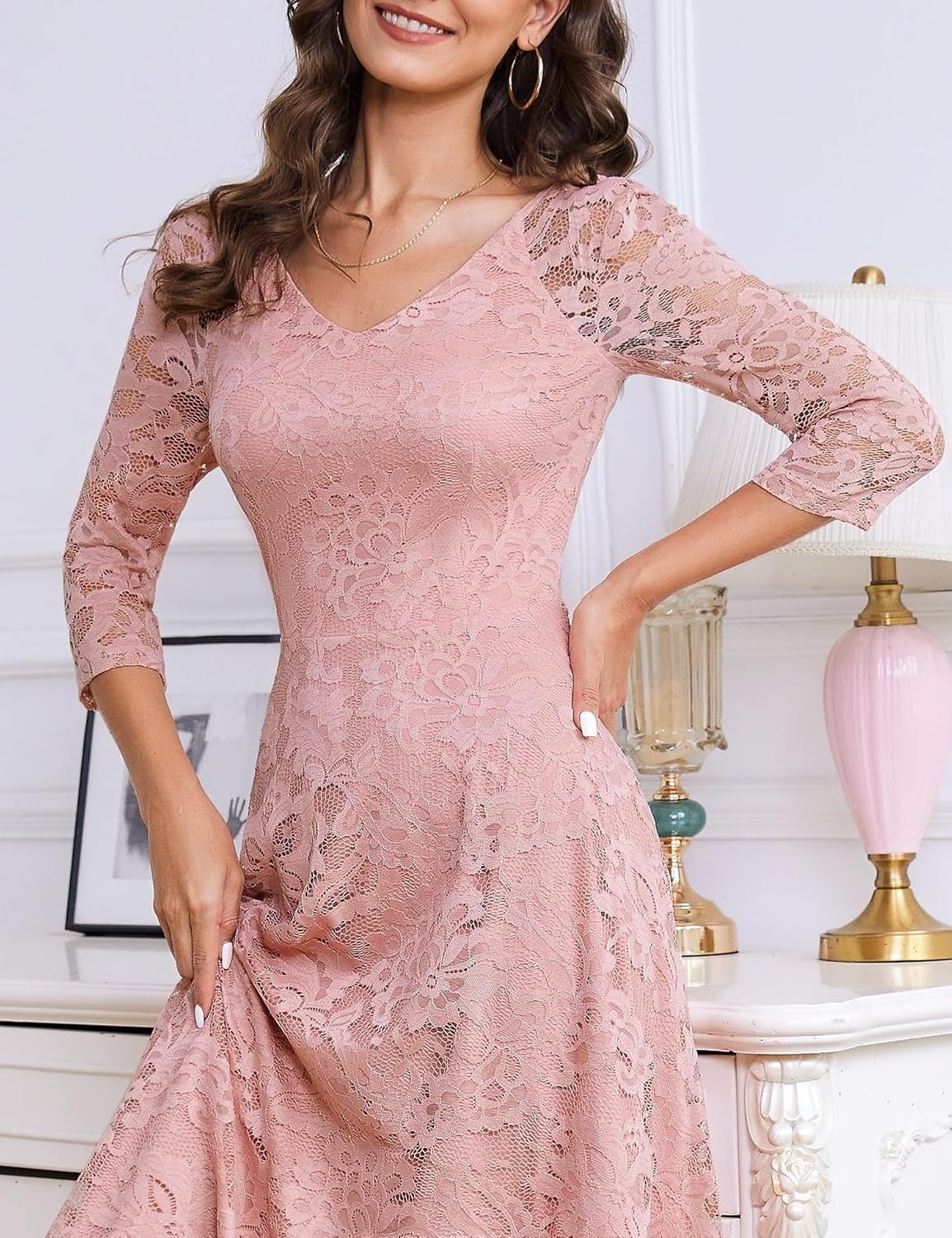 Dressystar elegancka sukienka koronkowa midi z dekoltem V