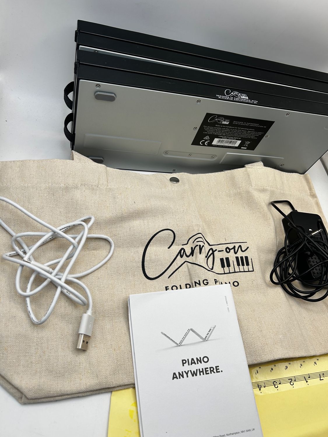 BLACKSTAR Carry-on 88 – czarny składany pianino z 89 klawiszami, czarn