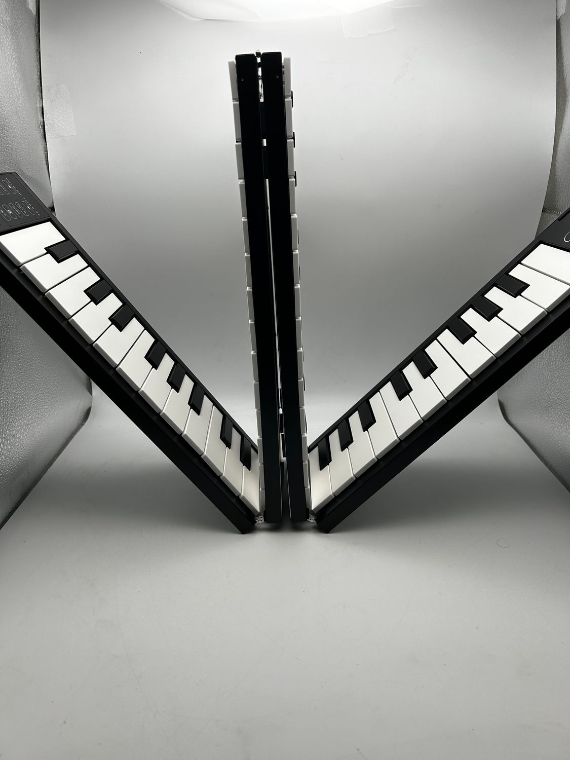 BLACKSTAR Carry-on 88 – czarny składany pianino z 89 klawiszami, czarn
