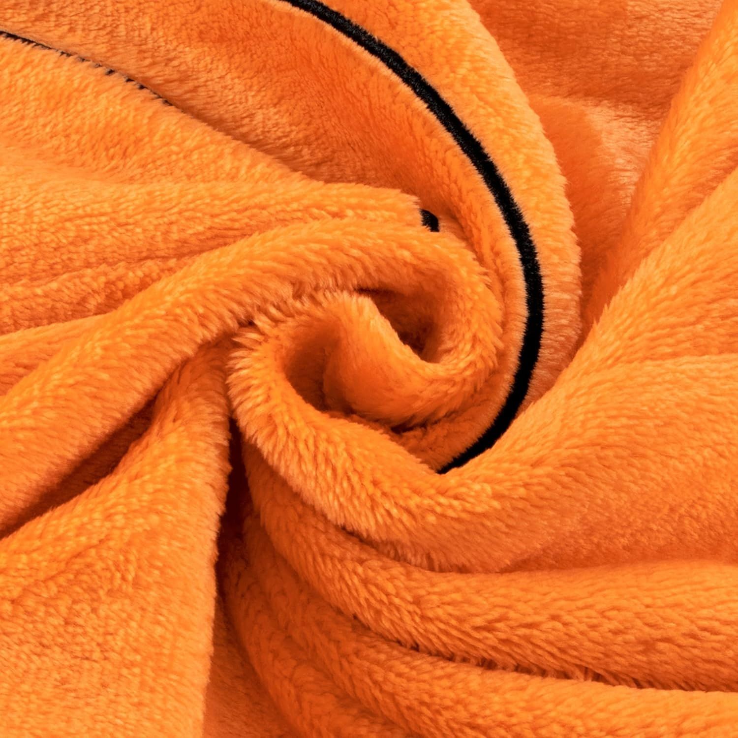Onesie dla chłopca – kombinezon Charmander z polaru