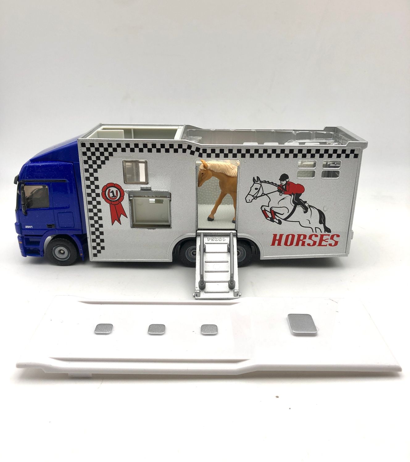 SIKU 1942 Horse Transporter – metalowy transporter koni 1:50