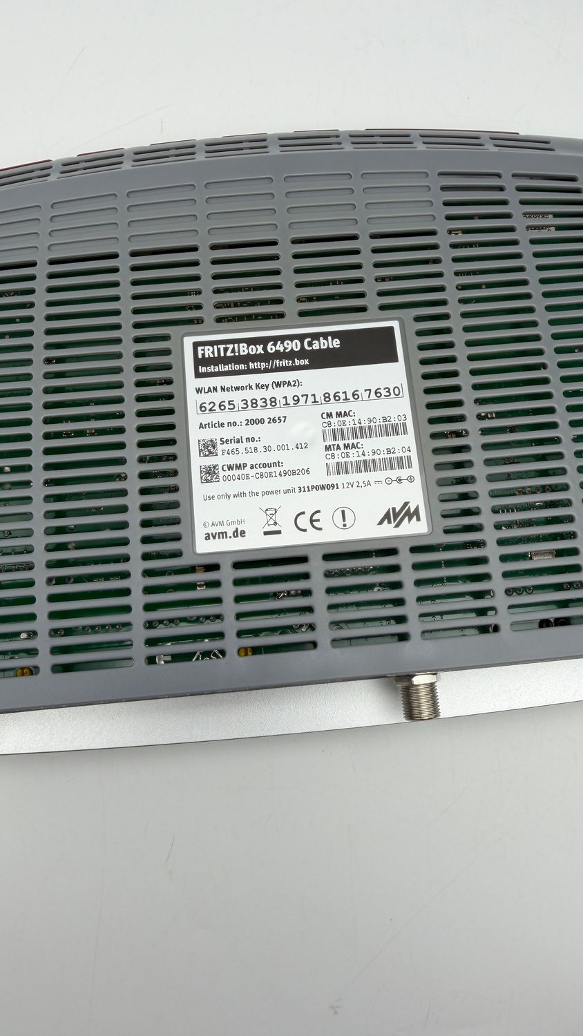 AVM FRITZ!Box 6490 Cable WLAN AC + N Router