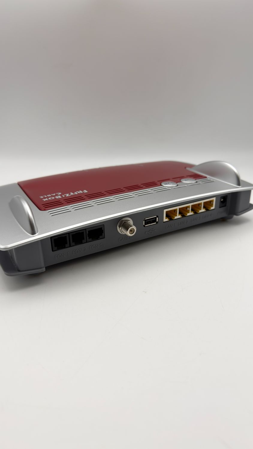 AVM FRITZ!Box 6490 Cable WLAN AC + N Router