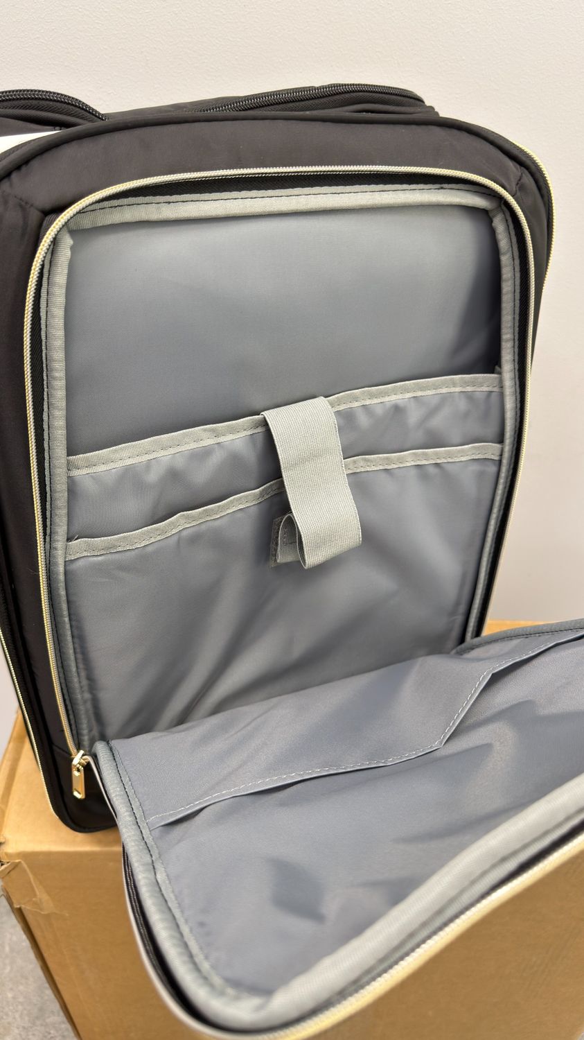 Plecak damski na kółkach 15,6" – bagaż podręczny 35 l, czarny
