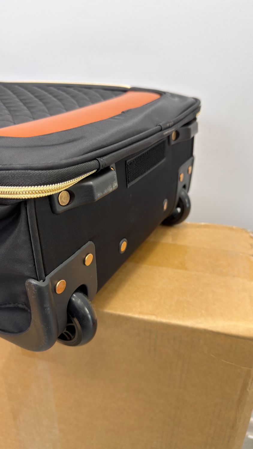 Plecak damski na kółkach 15,6" – bagaż podręczny 35 l, czarny