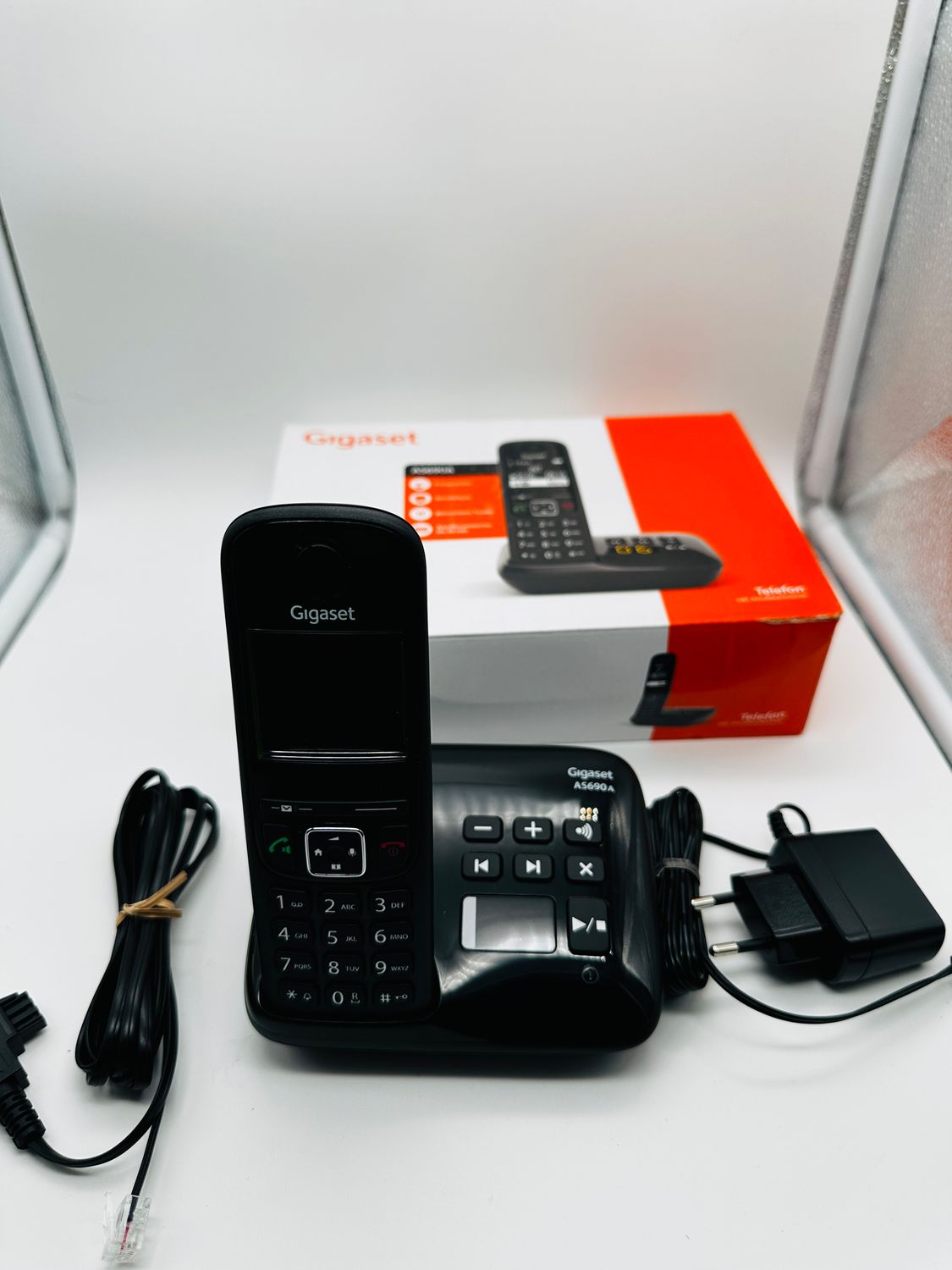 Gigaset AS690A – telefon bezprzewodowy DECT z automatyczną sekretarką