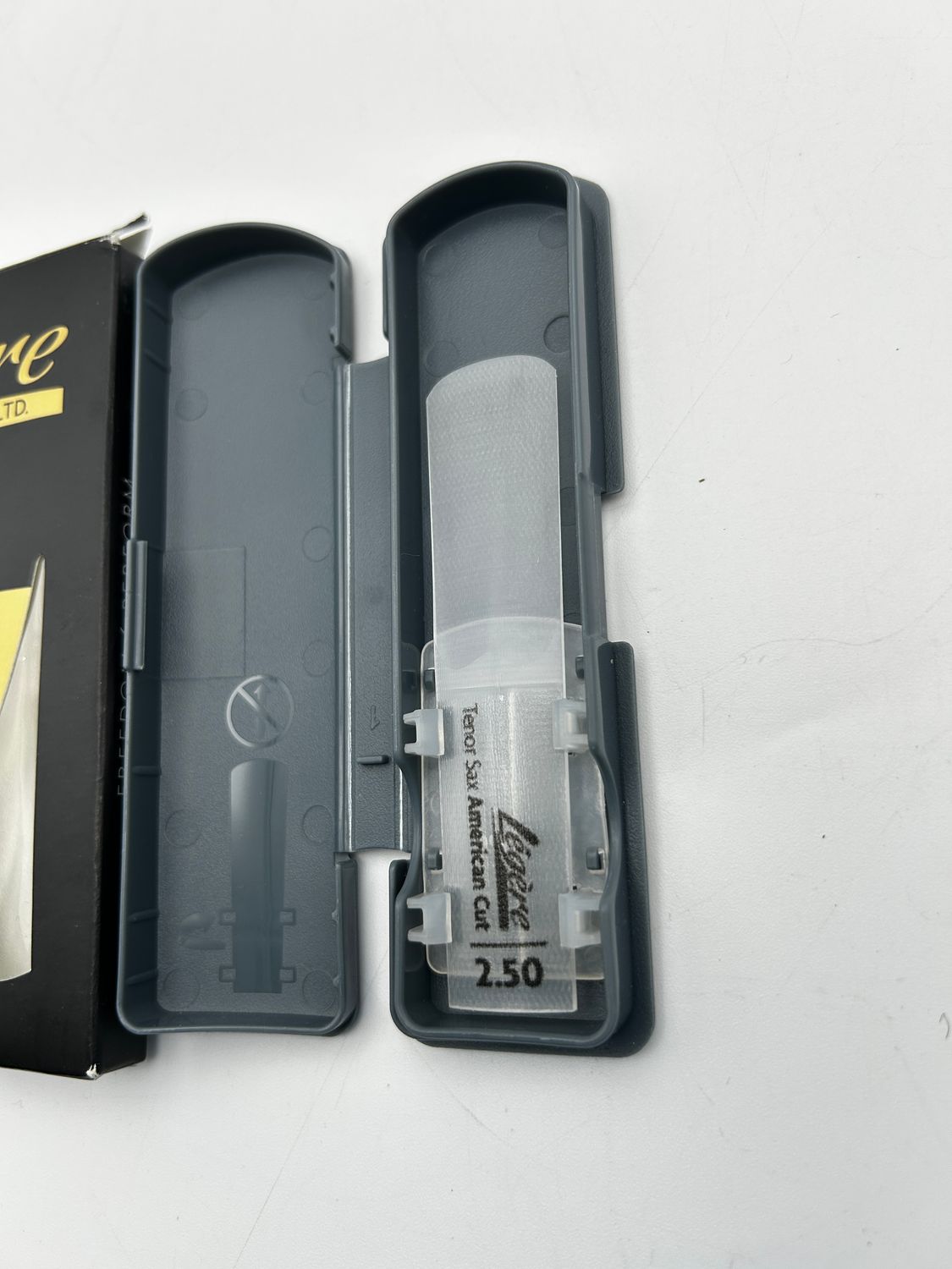 Légère Reeds - stroik do saksofonu tenorowego, American Cut, twardość