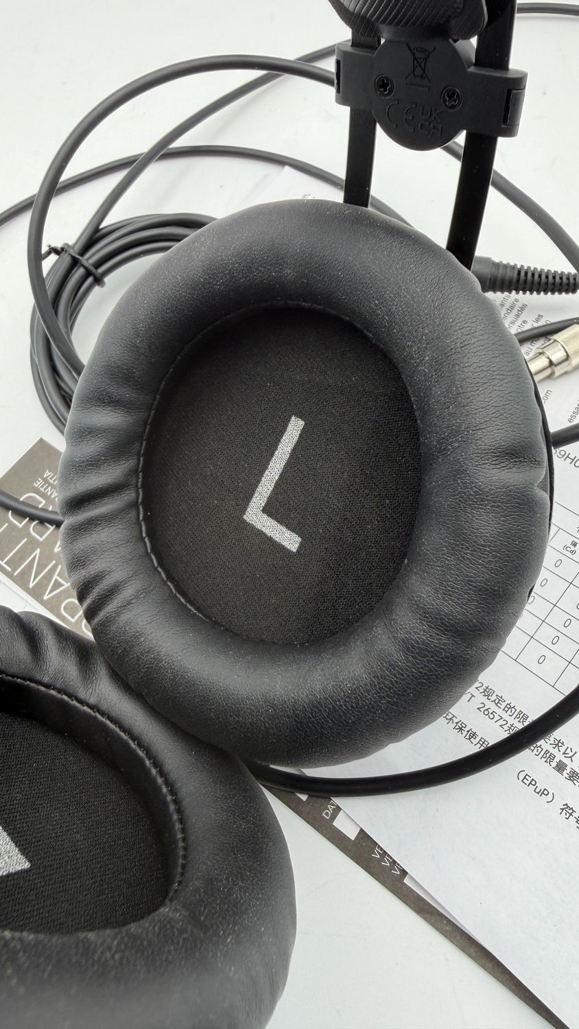 AKG K72 – studyjne słuchawki monitorowe zamknięte